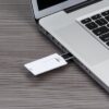 Mini Pen Drive 4Gb Card Cartão Personalizado USB de 6 x 3 cm